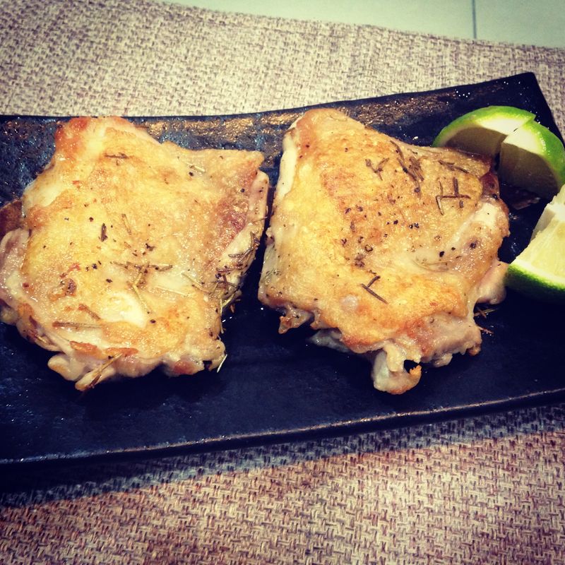 迷迭香雞腿排