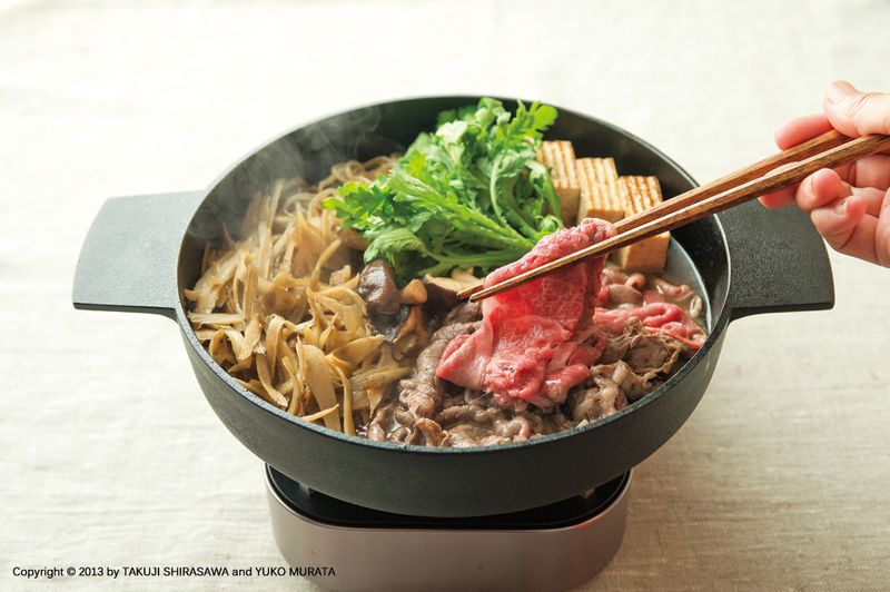牛肉和牛蒡壽喜燒