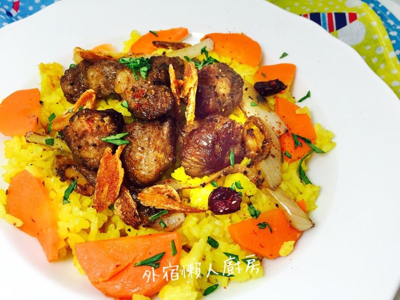 骰子牛肉莓果燉飯