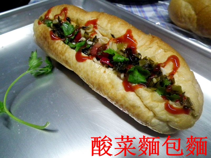 法式麵包麵『牛頭牌咖哩新食代』