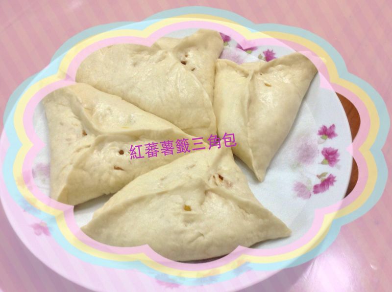 紅蕃薯籤🍠三角包🍠