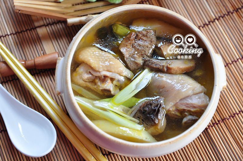 巴西蘑菇燉雞湯【大同智慧AI電鍋】