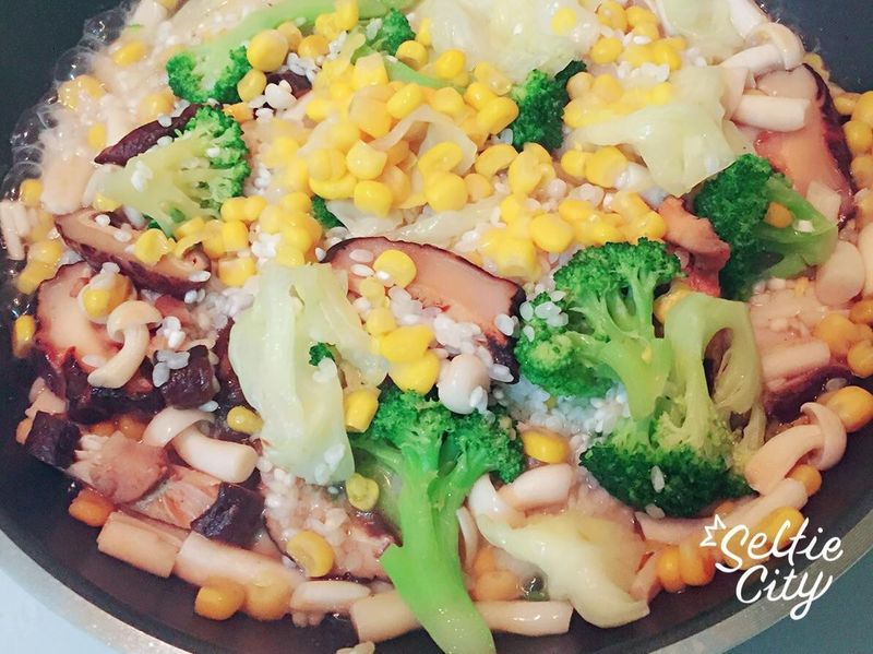 [Hawk媽私房菜] 青花椰菜佐奶油燉飯