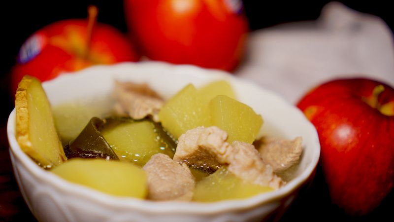 霜降 : 蘋果海帶豬肉湯