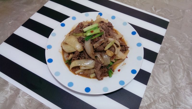 辣豆瓣味噌炒牛肉