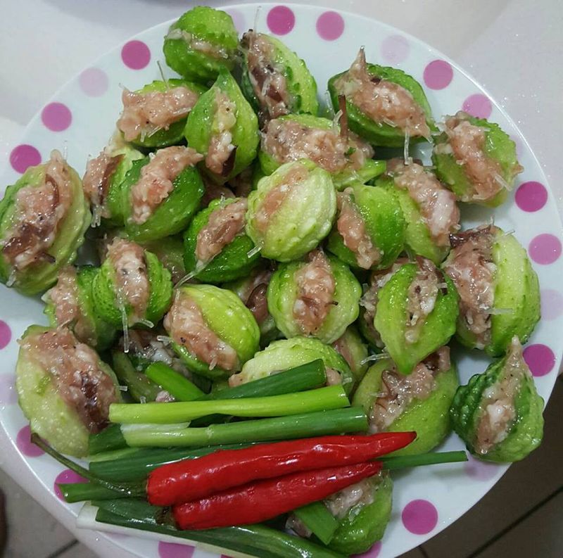 很可愛的山苦瓜鑲肉