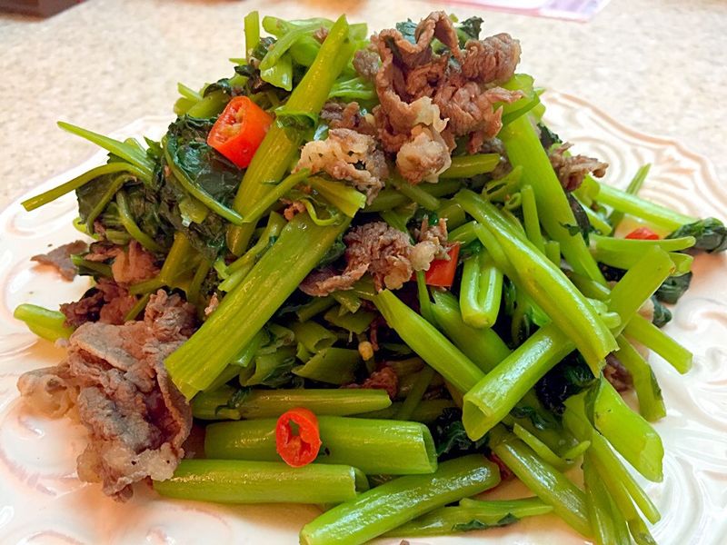 ✨新手專區✨辣炒牛肉空心菜