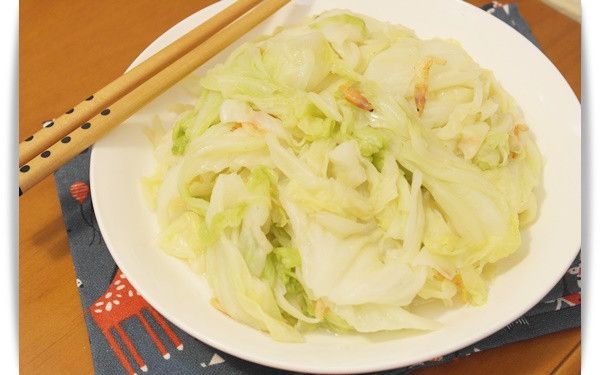 櫻花蝦炒高麗菜 - 一盤簡單鮮甜家常菜!