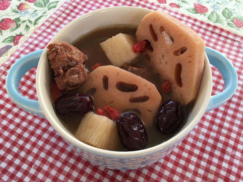 山藥蓮藕排骨湯