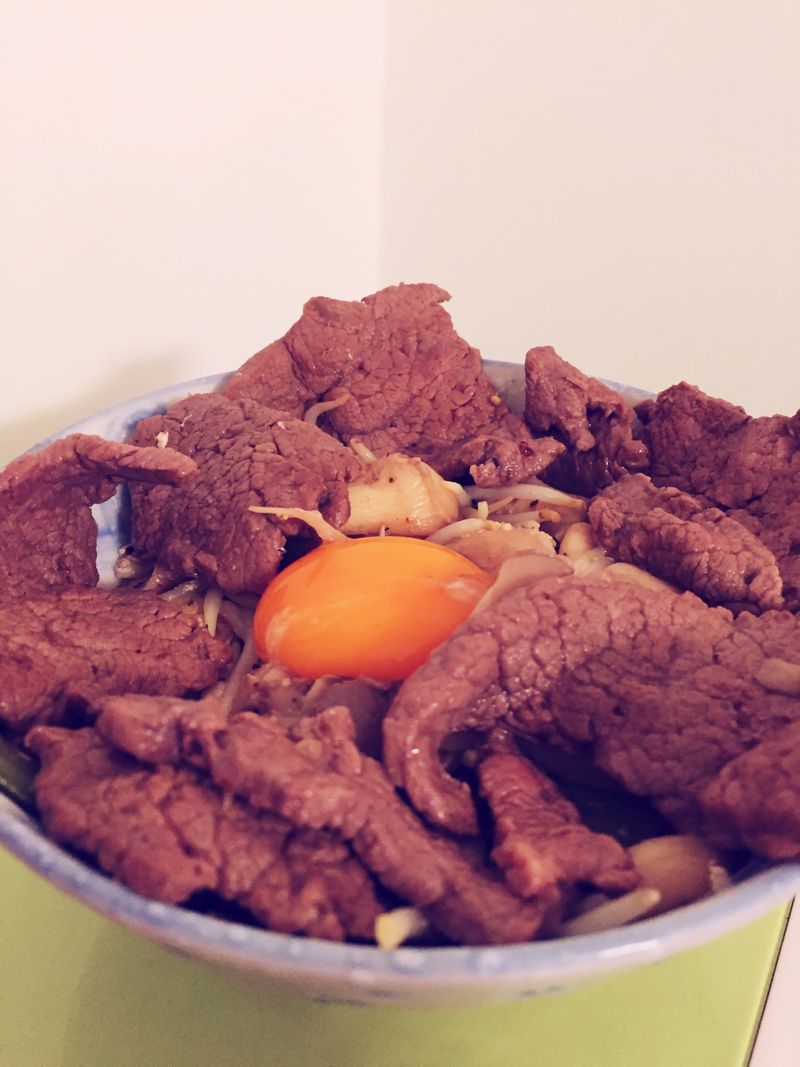低卡黑胡椒牛肉丼飯