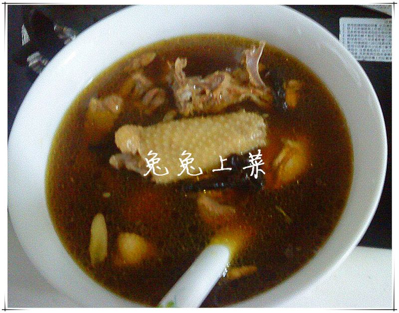 菜脯雞湯