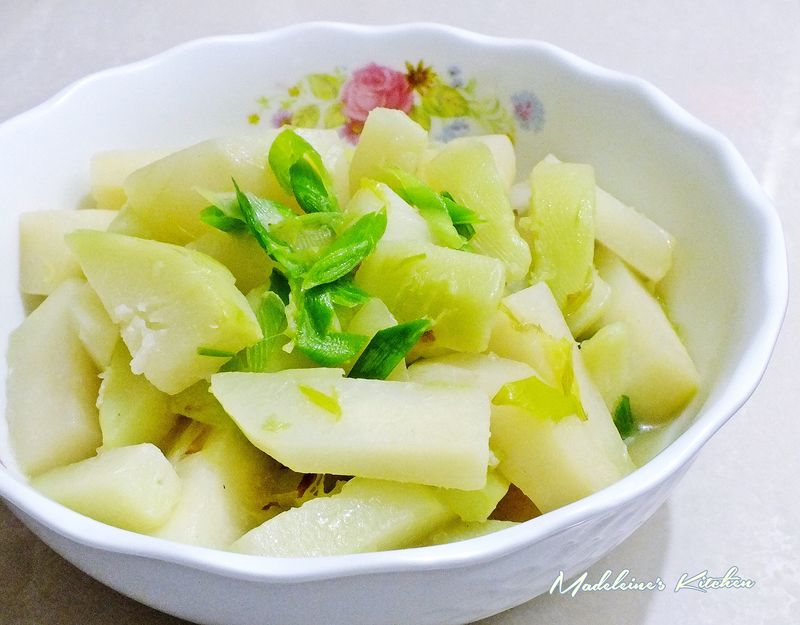蒜苗炒大頭菜