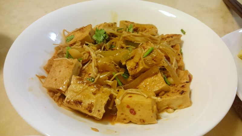 [豆腐]香根金針菇百葉