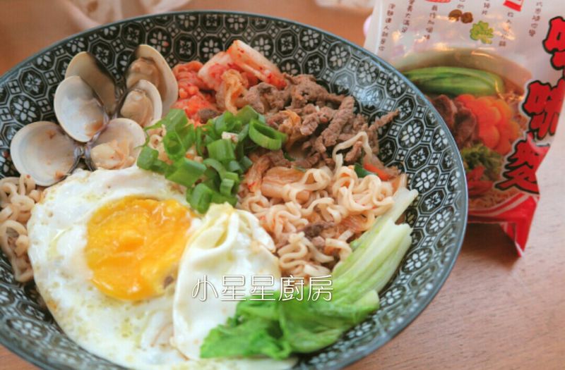 韓式泡菜牛肉麵_記憶中的味味麵
