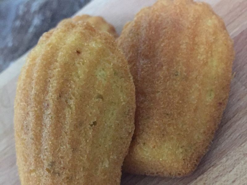 蜂蜜檸檬馬德蓮
(Madeleines)