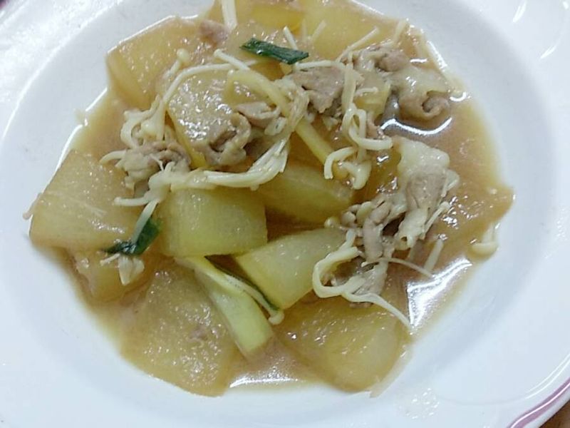 金針菇燴冬瓜