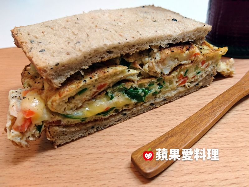 薄荷鮮蔬鮪魚蛋乳酪三明治(10分鐘)