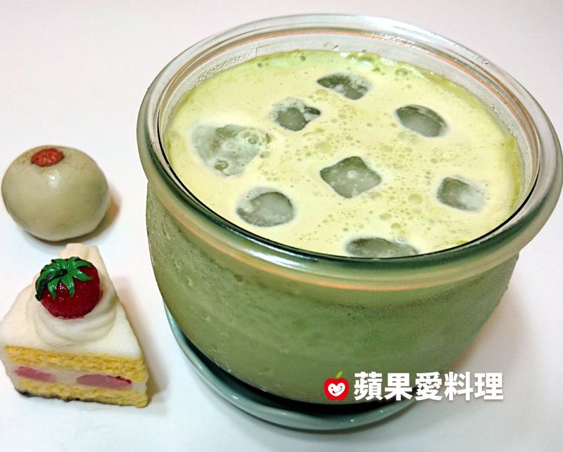 抹茶拿鐵(10秒。自製天然無添加飲品)