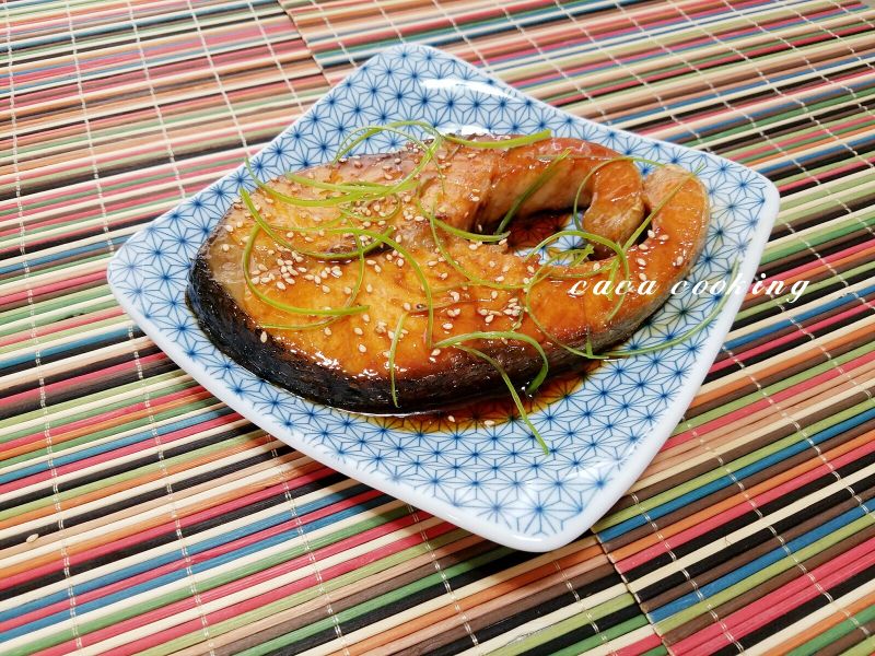 蒲燒鮭魚
