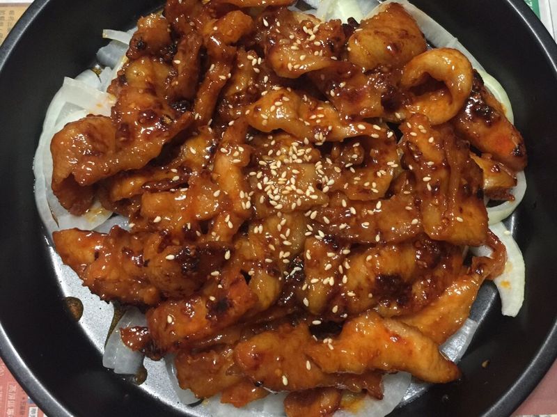 韓醬炒松板豬