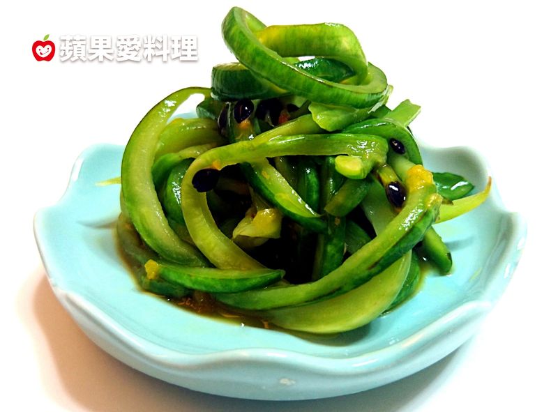 涼拌百香果瓠瓜皮(無油、少鹽)