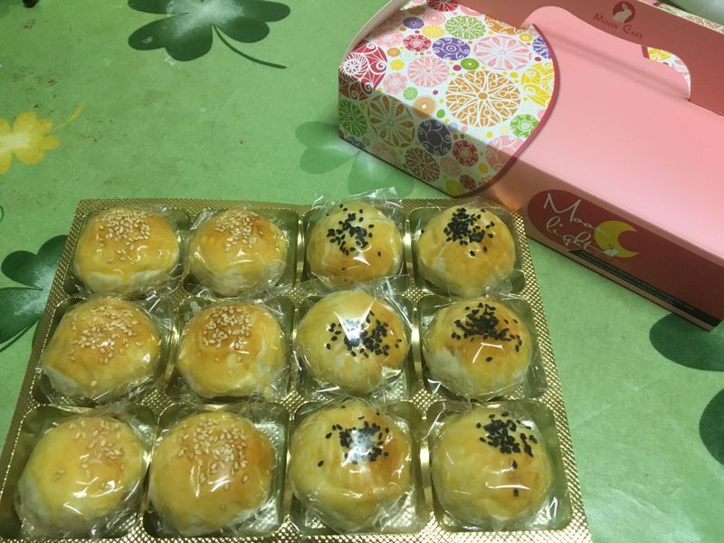 豆沙蛋黃酥