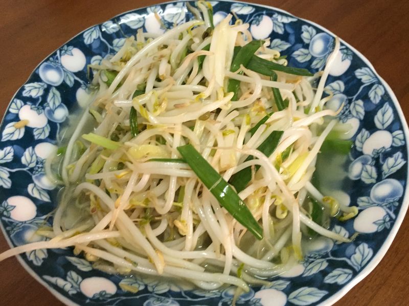 蔥炒豆芽菜