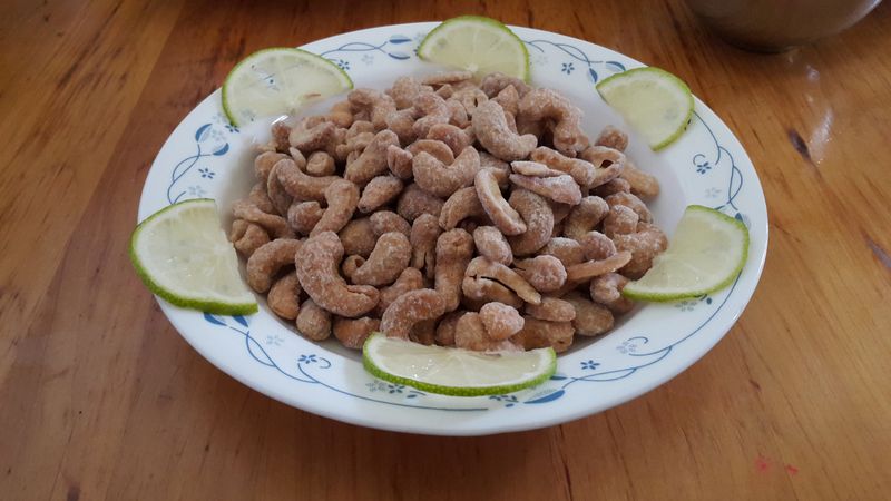 糖霜炒腰果