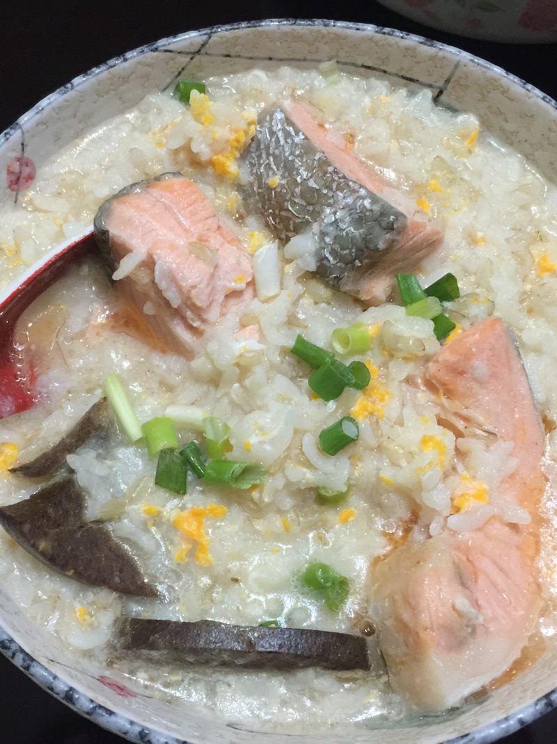 鮭魚豬肝稀飯
