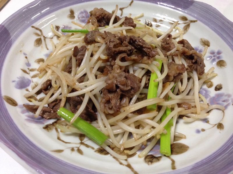 銀芽炒牛肉