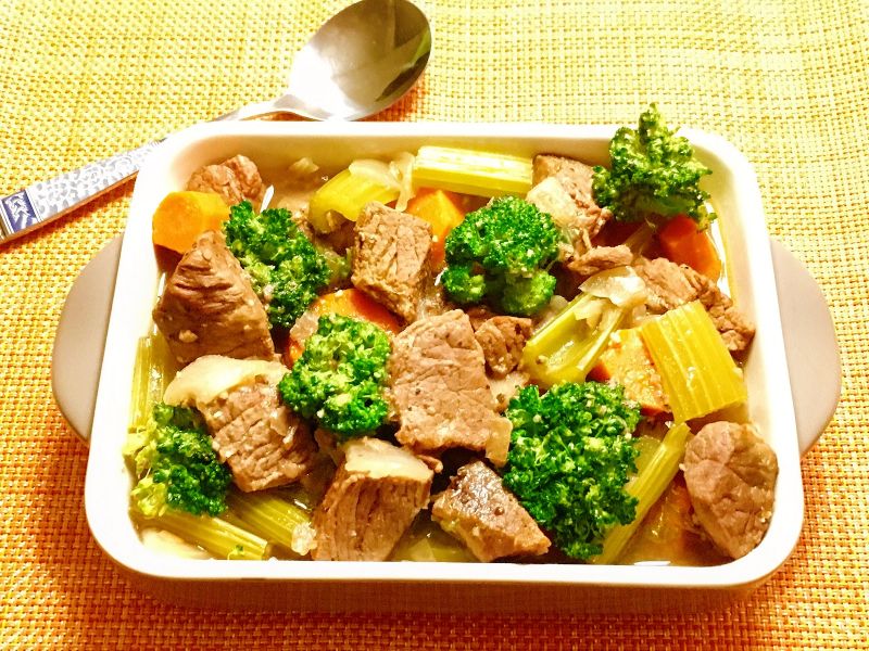 西式蔬菜燉牛肉