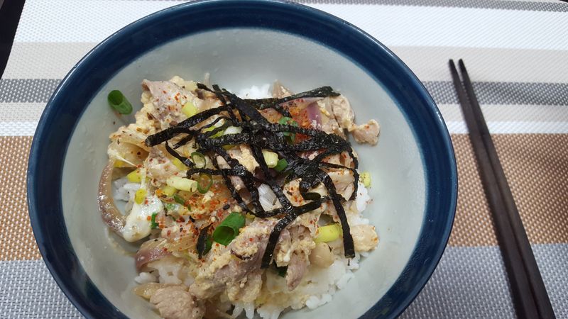 雞肉壽喜燒蓋飯