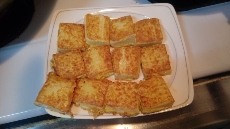 黃金"雞蛋"豆腐(不會黏鍋哦)