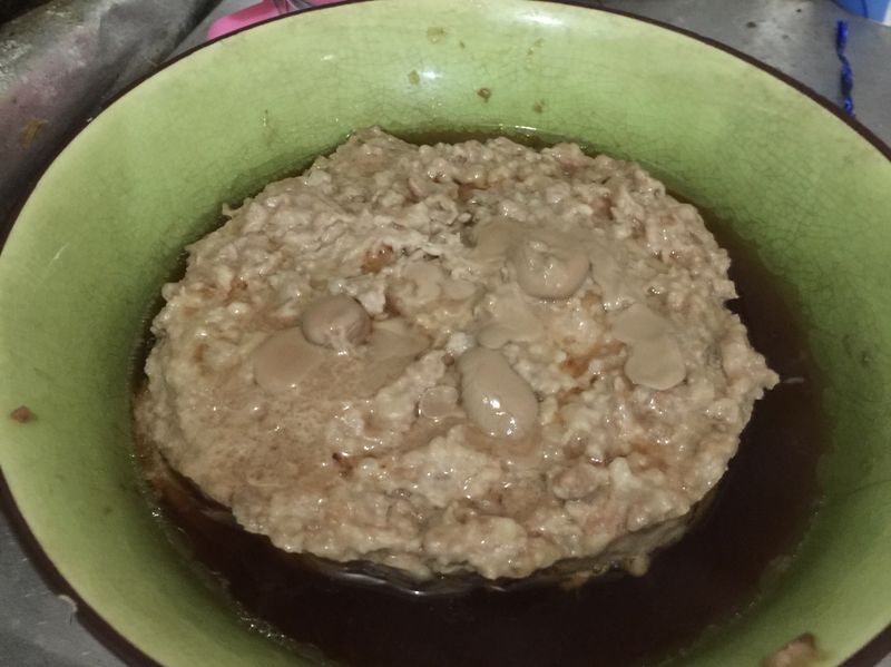 蒸肉餅子