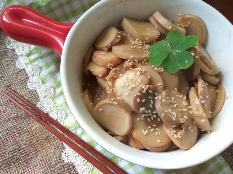 薑絲麻油乾煸杏鮑菇（素食可吃）