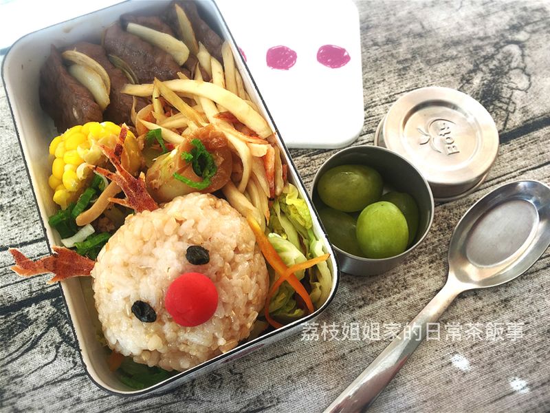 魷魚乾麋鹿便當