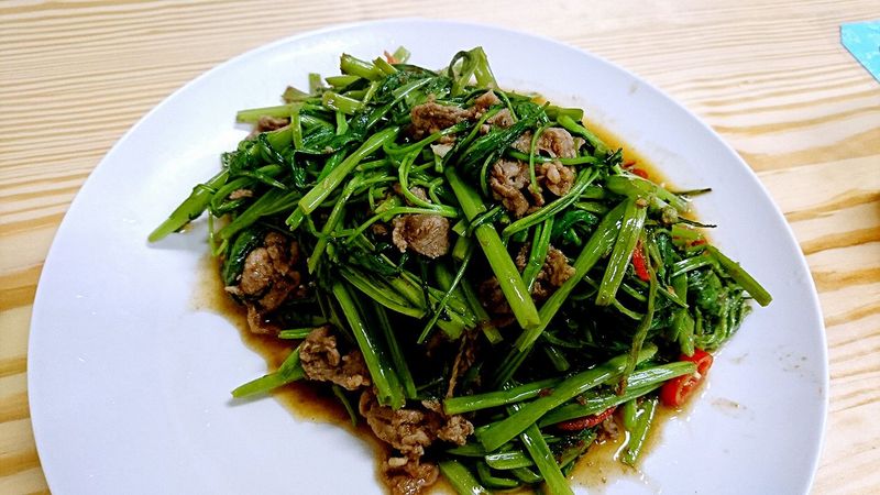 空心菜炒羊肉