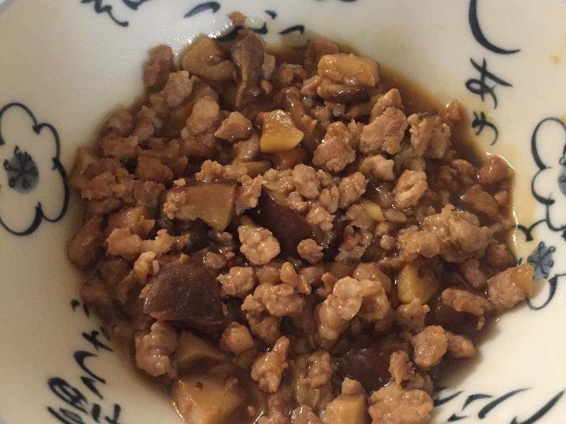 香菇魯肉