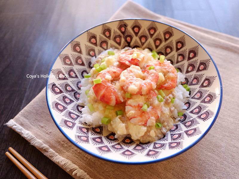 滑蛋蝦仁蓋飯