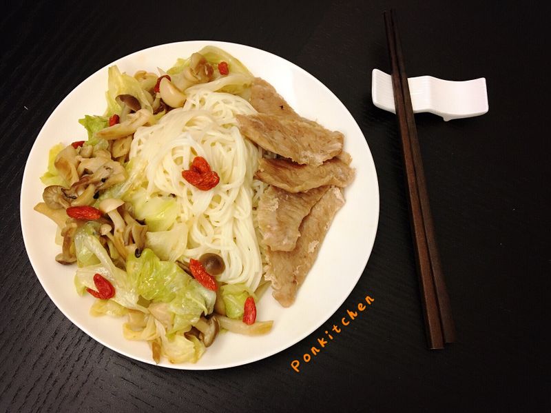 麻油松阪鮮蔬麵線