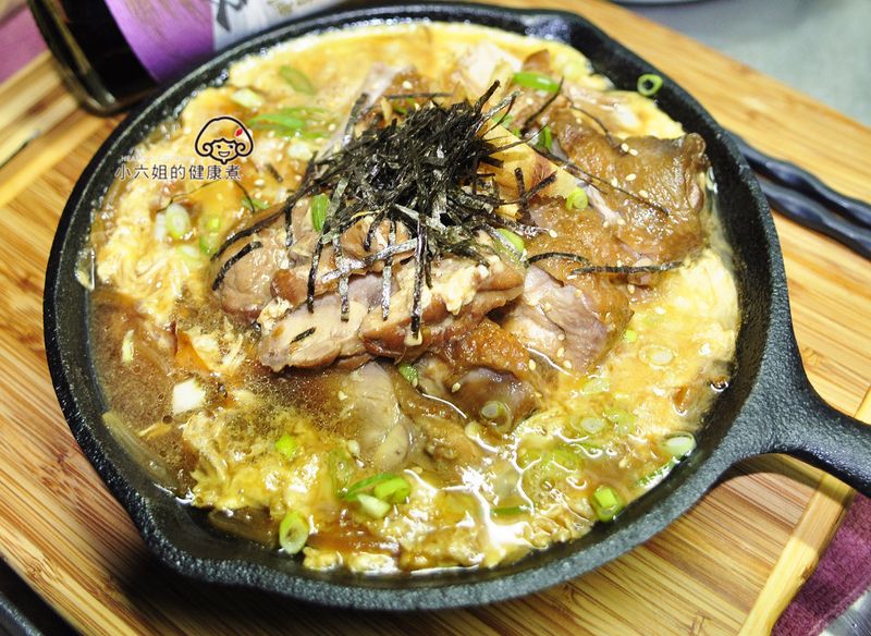 雞腿親子丼