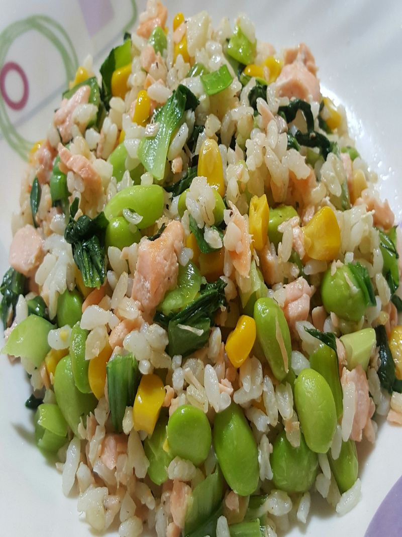 鮭魚炒飯