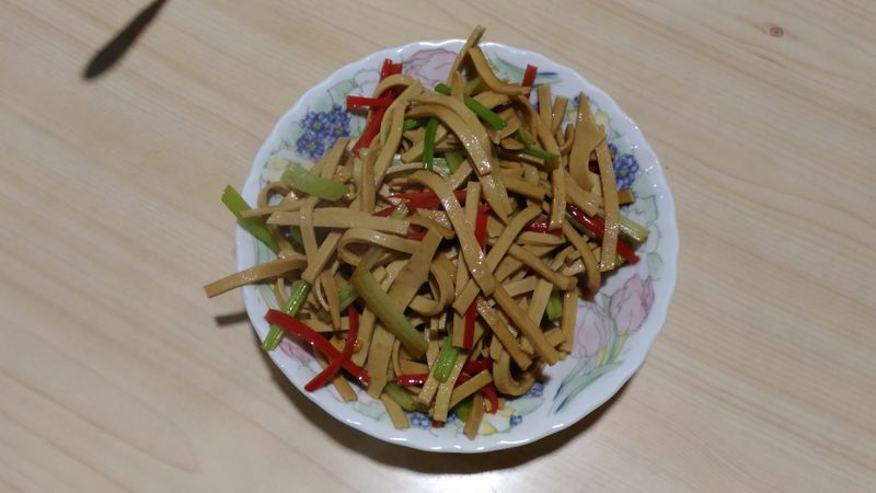 干絲炒芹菜
