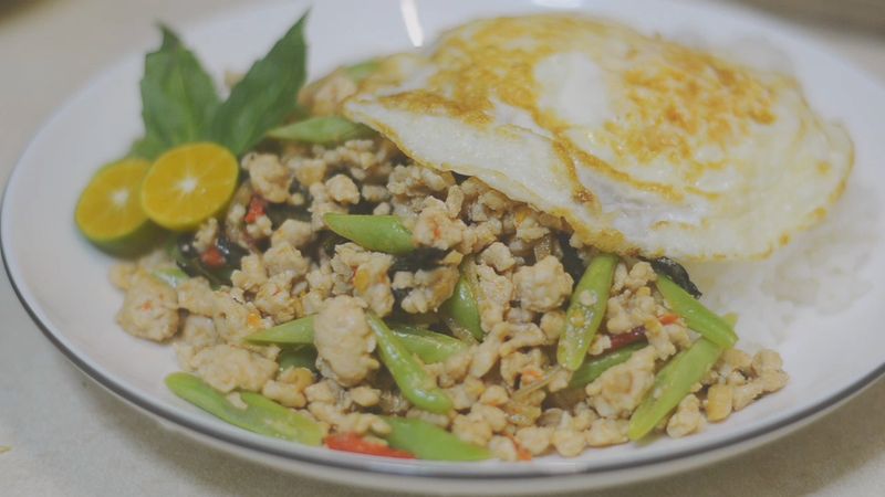 泰式快炒∣香辣鮮 打拋雞肉 太美味了