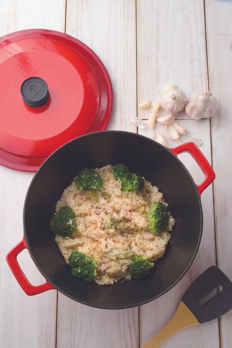 【摩堤_鑄鐵鍋料理】奶油雞肉燉飯