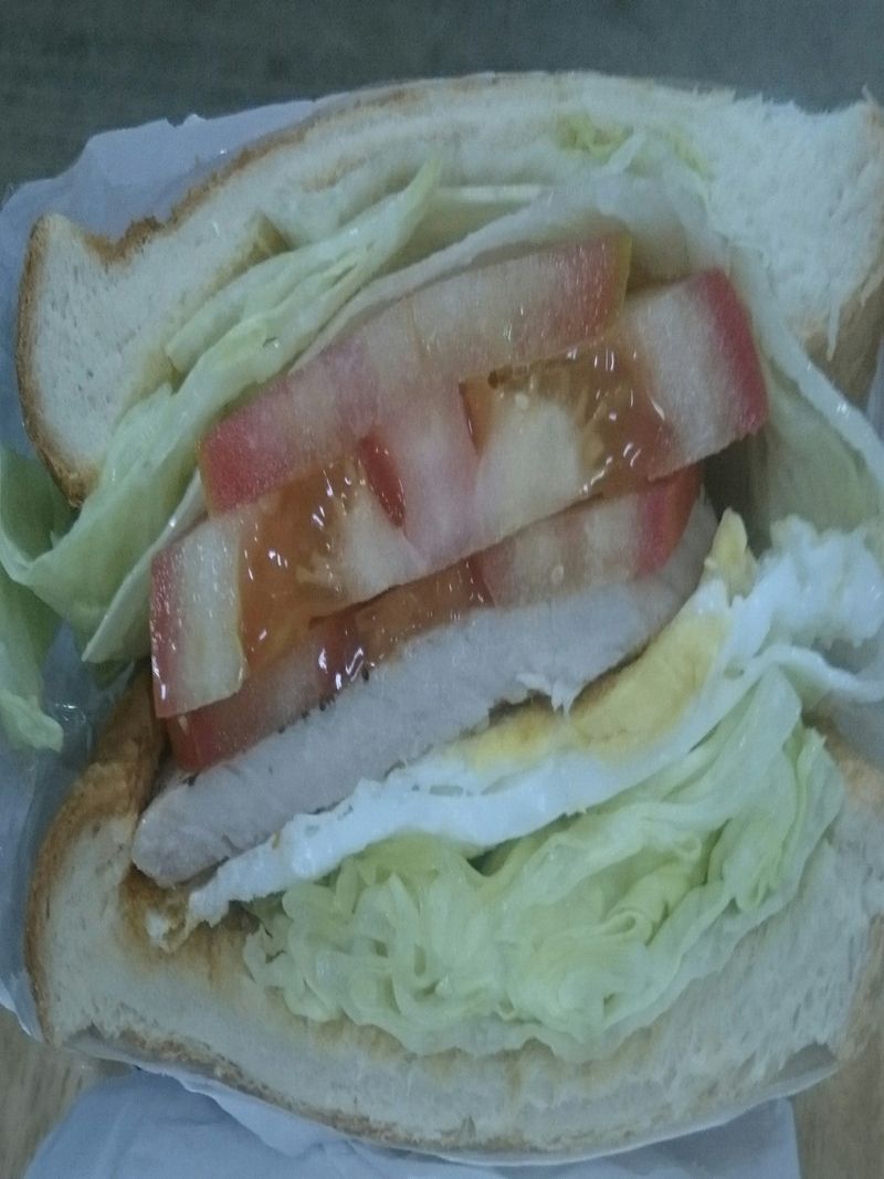 豬排總匯三明治