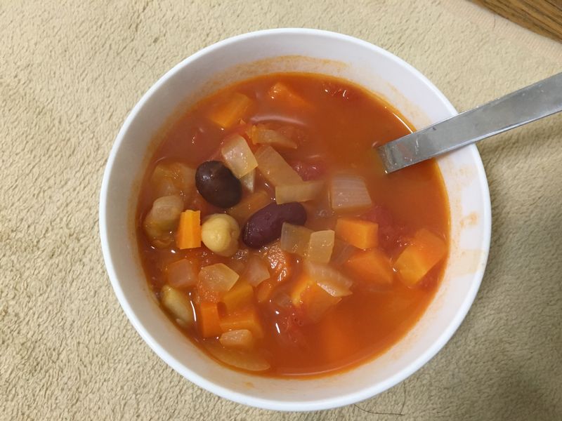 番茄萝卜炖煮