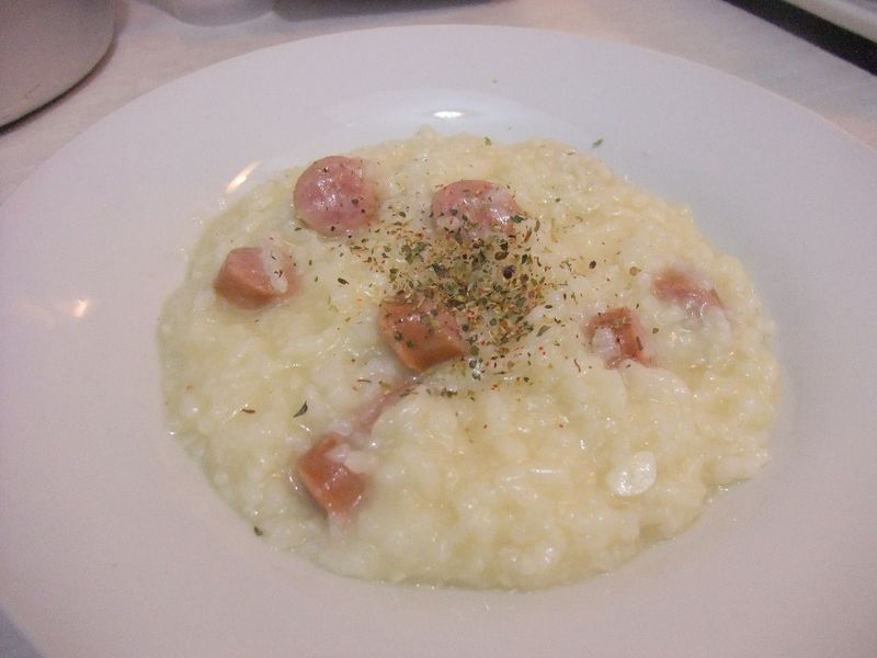 【小雨食堂】奶油香腸燉飯