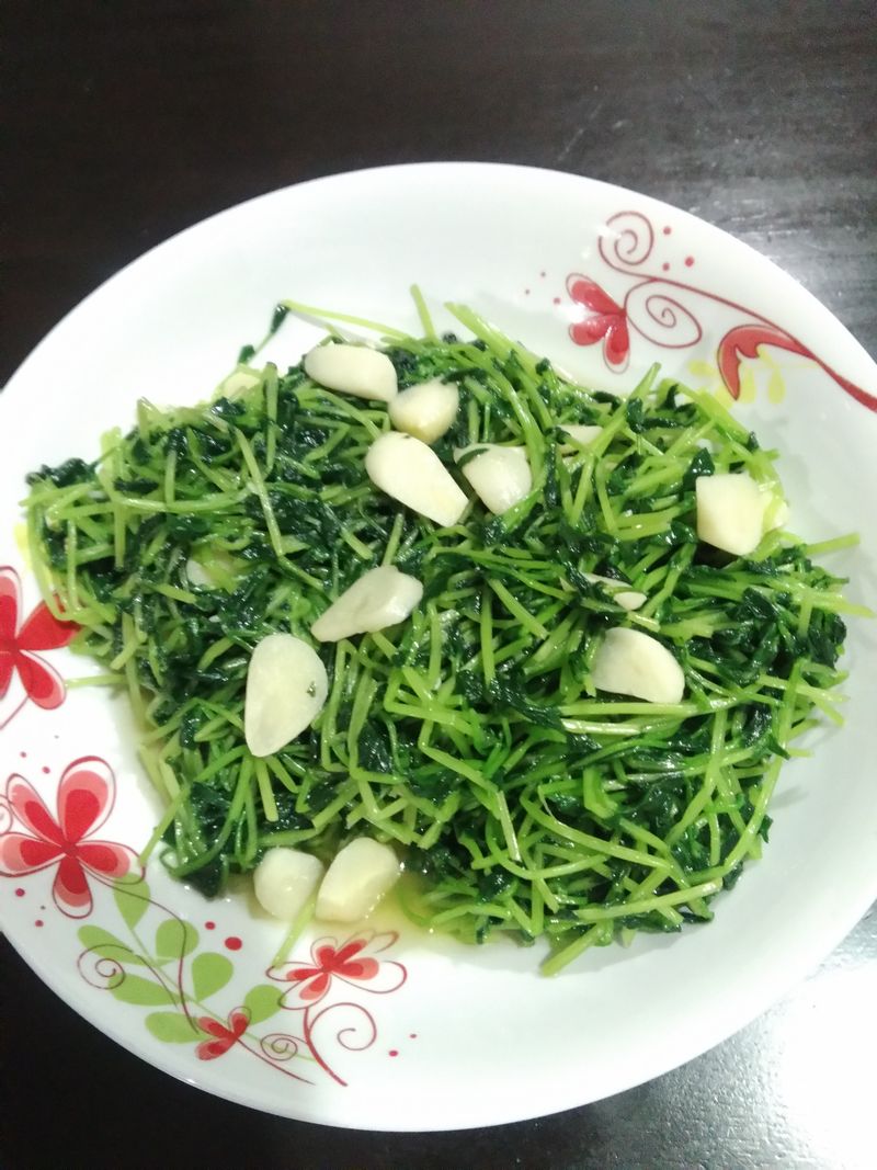 炒豆苗