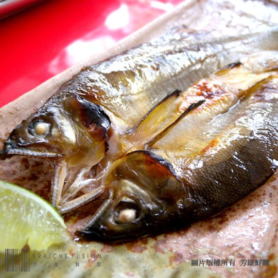 芳雄美食-香烤香魚一夜干